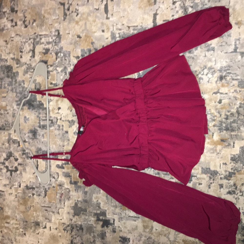 Size Medium Color Maroon
